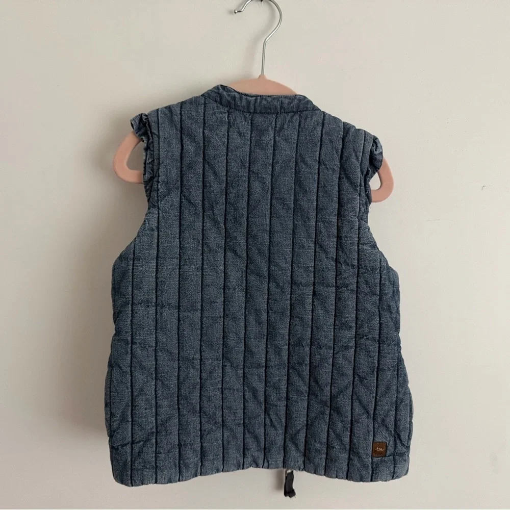 Tea Collection Chambray zipper vest quilted SP 4/5